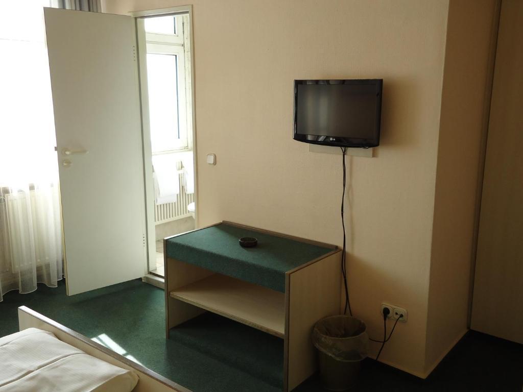 Hotel Und Rasthof Avus Berlin Ruang foto